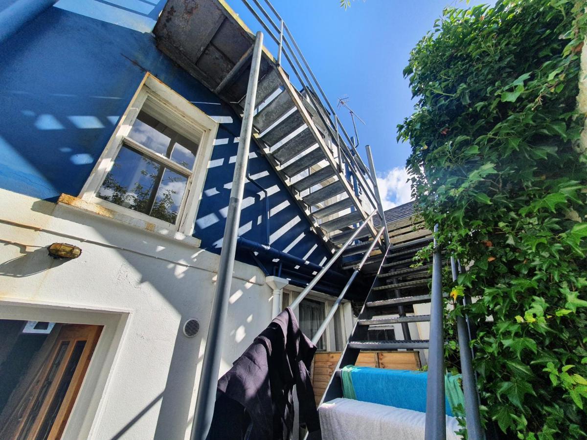 The Grapevine Hostel 딩글 외부 사진
